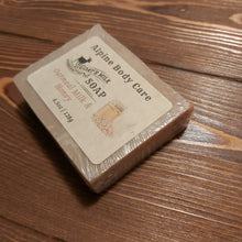 Load image into Gallery viewer, Oatmeal Milk & Honey Goat Milk Soap